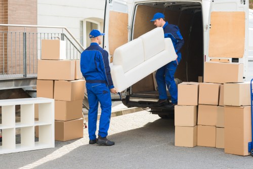 Removal truck hire in Stratford for a local home move